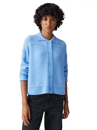 OPUS | Nom du produit: Gilet DANEKE
Marque: OPUS
Couleur: bleu clair
Catégories: Mode,Femme

Longueur des manches: Manches longues
Matière: Polyacrylique / Acrylique,Polyester / Polyamide,Maille
Forme du col: Col Kent
Motif: Uni
Coupe (vêtements d'extérieur) | 